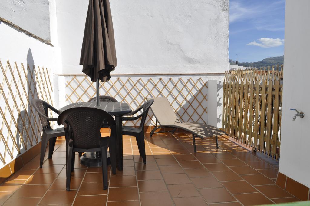 Apartamentos Turisticos Espinel Ronda Bilik gambar