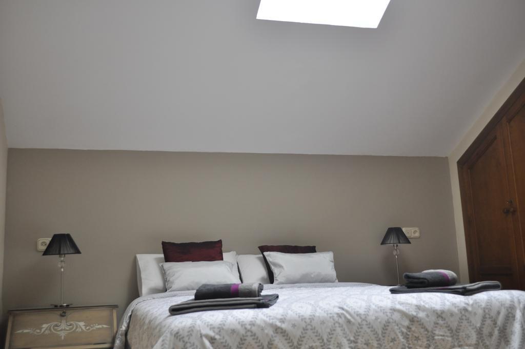 Apartamentos Turisticos Espinel Ronda Bilik gambar